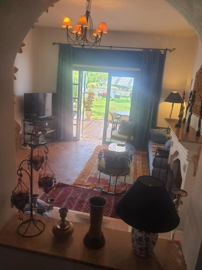 Villa à Bouznika Bay-plage et golf Exteriör bild