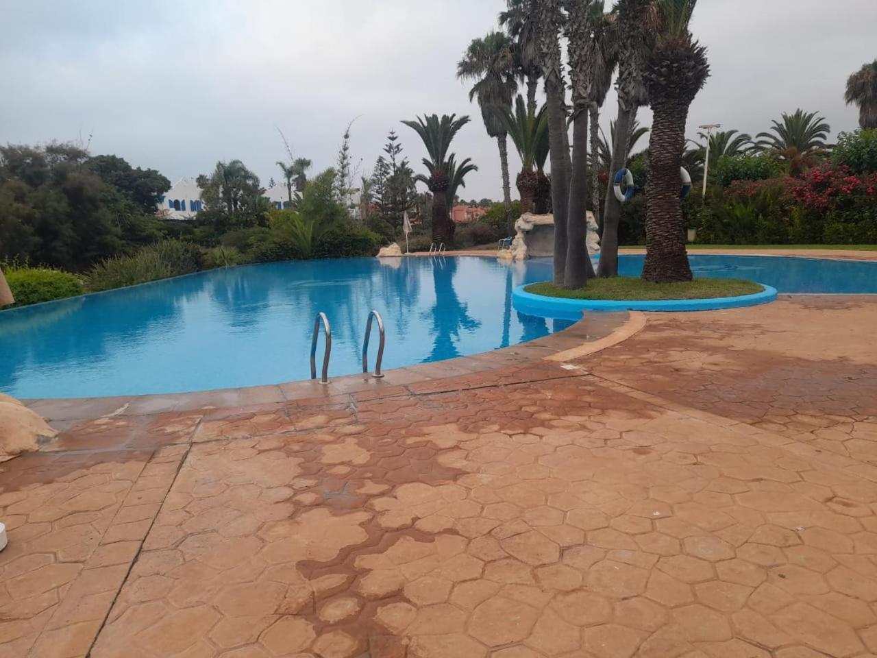 Villa à Bouznika Bay-plage et golf Exteriör bild